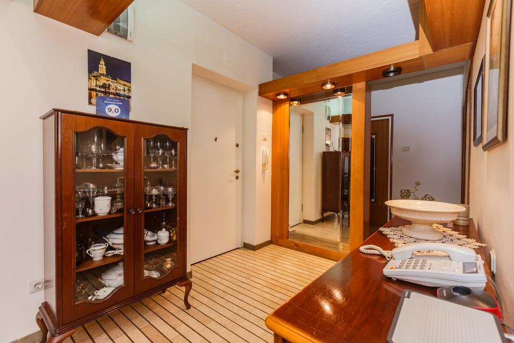 Apartments Ruzic Split Extérieur photo