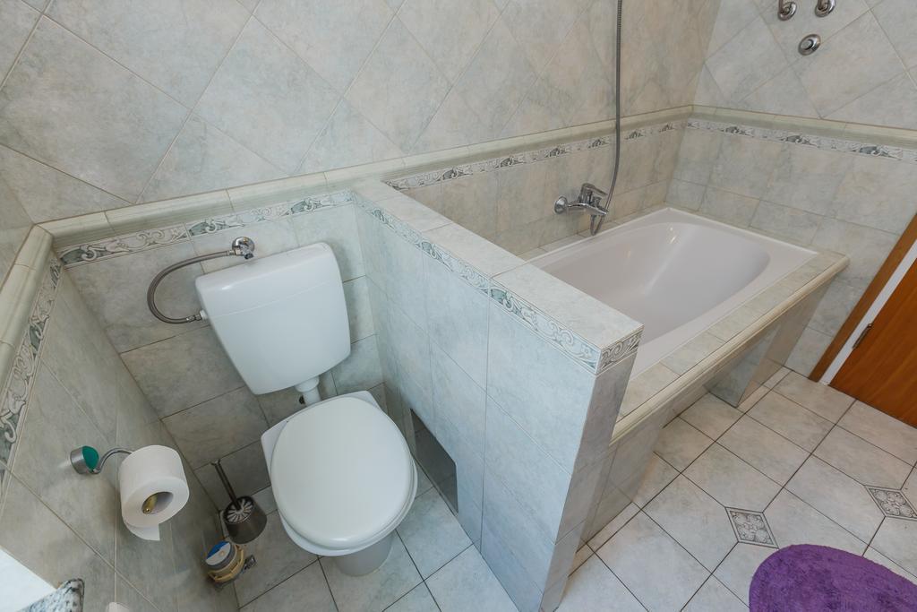 Apartments Ruzic Split Extérieur photo