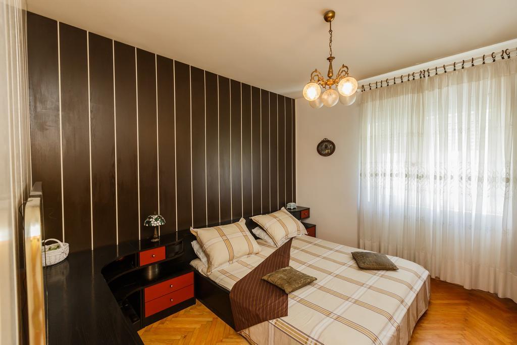 Apartments Ruzic Split Extérieur photo
